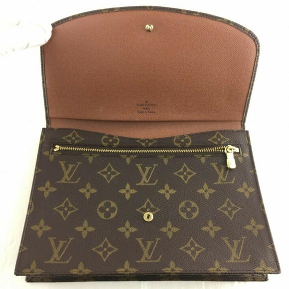 Louis Vuitton Handbags - Authentic Louis Vuitton Pochette rabat 23 Clutch